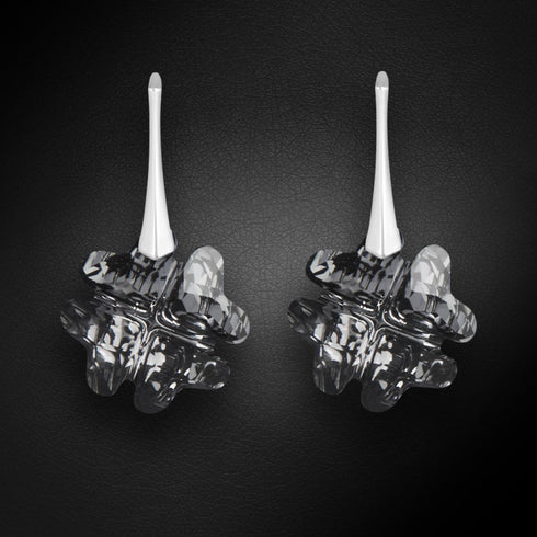 Sudraba auskari "Āboliņš (Silver Night)" ar Swarovski™ kristāliem